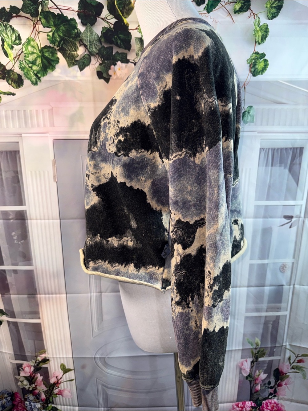 1183-Joy lab Tie-Dye Crewneck Sweatshirt - Black & Gray - Picture 2 of 4